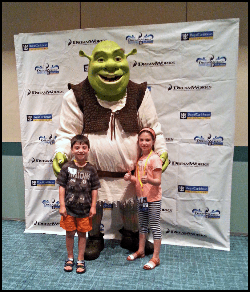 Shrek at Family Forward #familyforward #shrek #royalcaribbean #sponsored #universalmoments