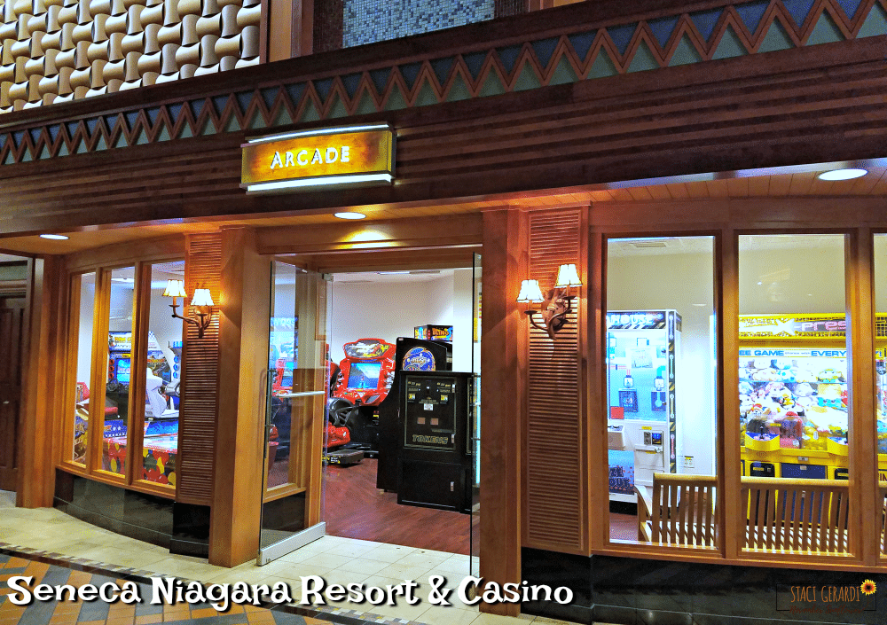 Seneca Niagara Arcade near the lobby